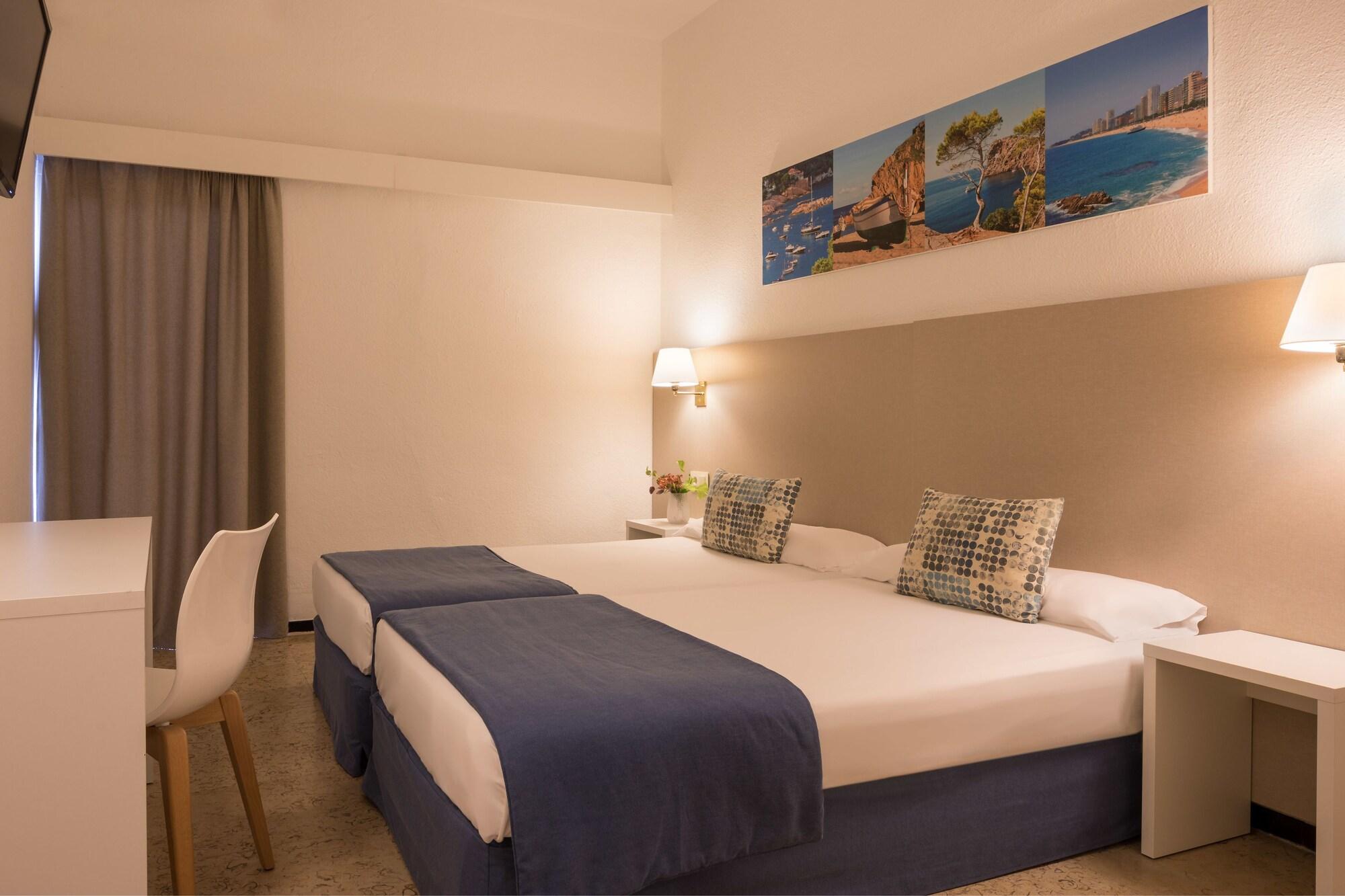Htop Caleta Palace #htopbliss Castell-Platja d'Aro
