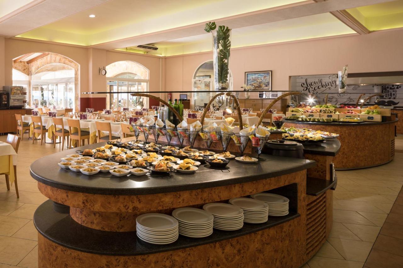 Hotel Htop Caleta Palace #htopbliss 4*